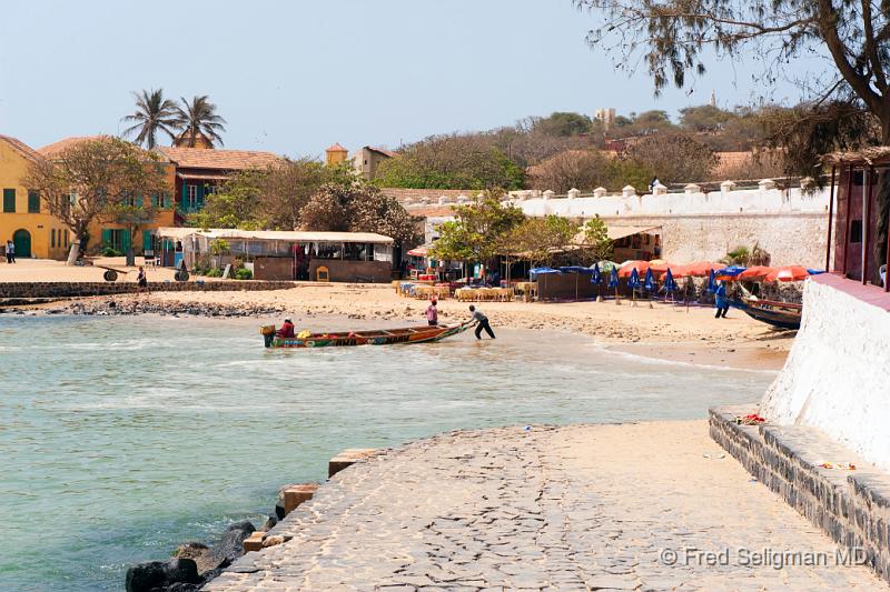 20090528_114237 D3 P1 P1.jpg - Local fisherman boats, Goree Island